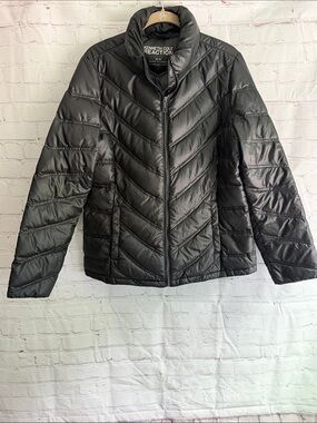 Kenneth Cole Reaction Women's Black Quilted Chevron Puffer Jacket Size Medium